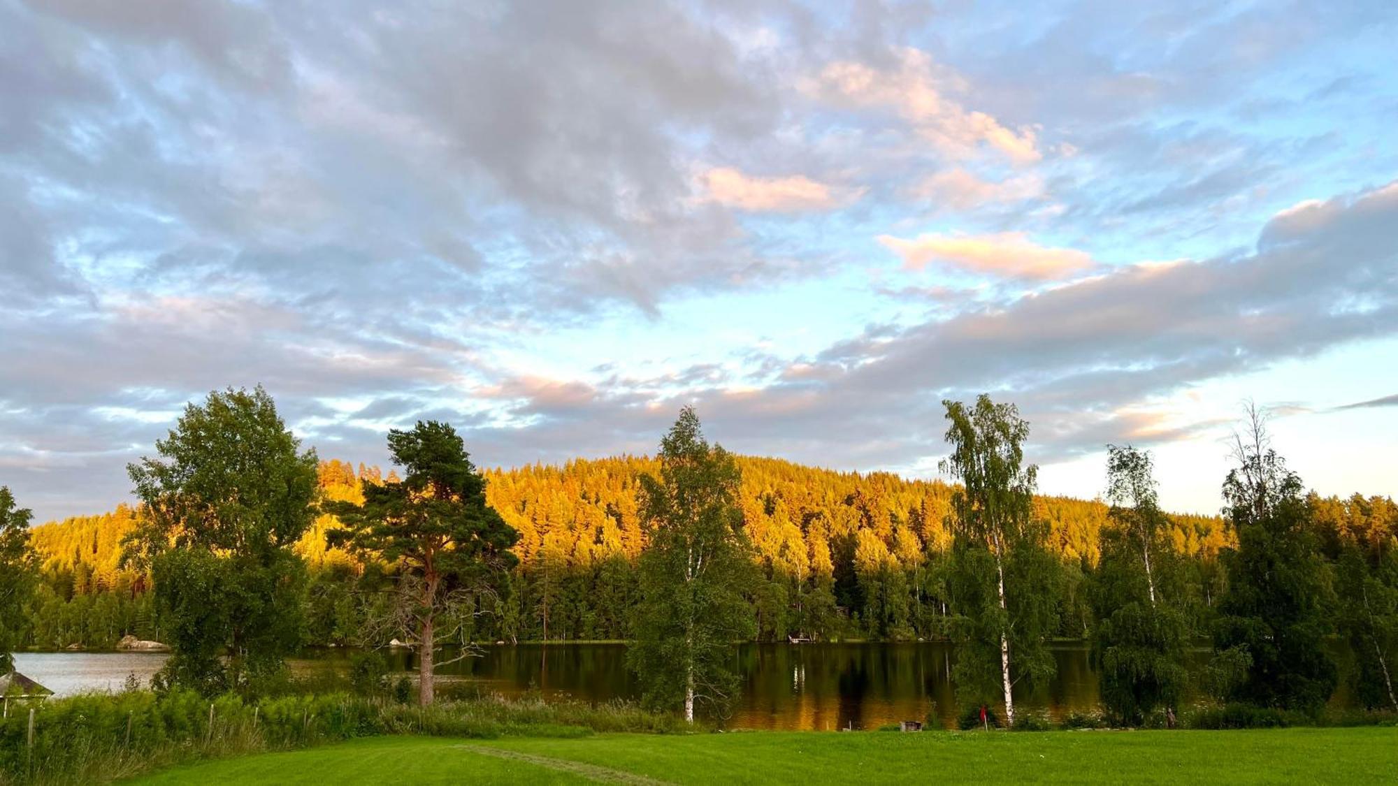 Vanha Koulu Suolahti Exterior photo